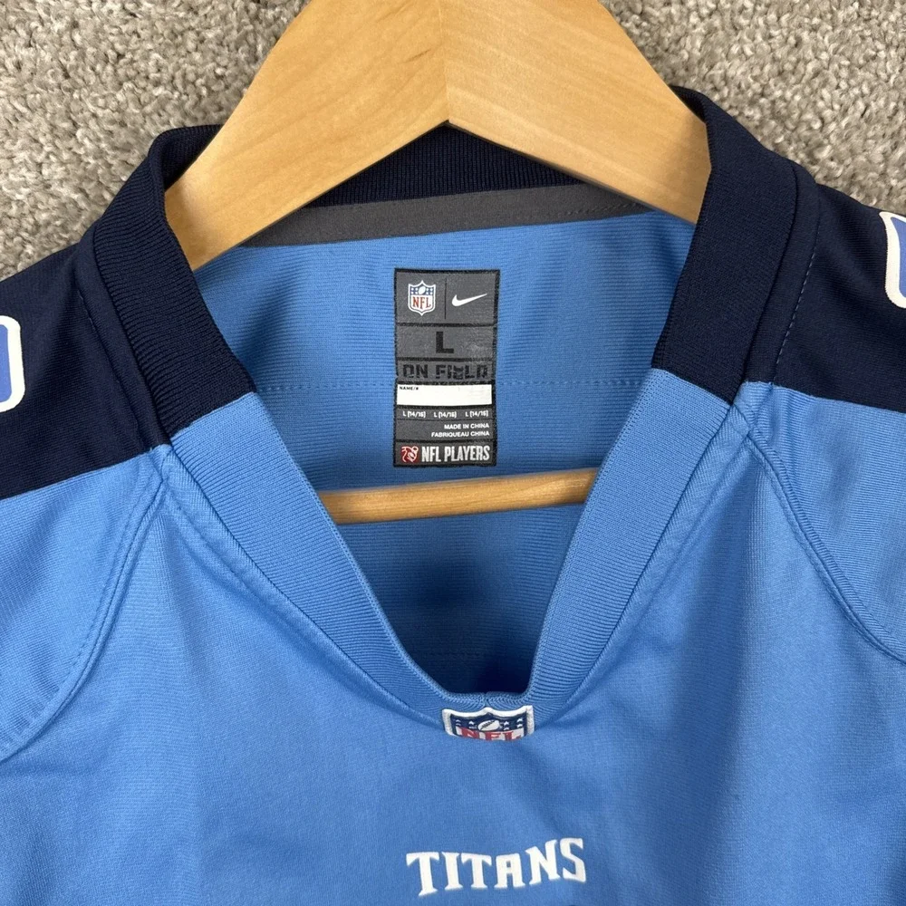 Nike On Field NFL Tennessee Titans‎ Mariota #8 Jersey Youth Size Large